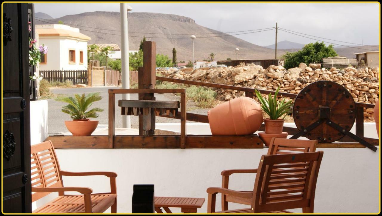 Villa Spa Las Tinajas Трикивихате Экстерьер фото